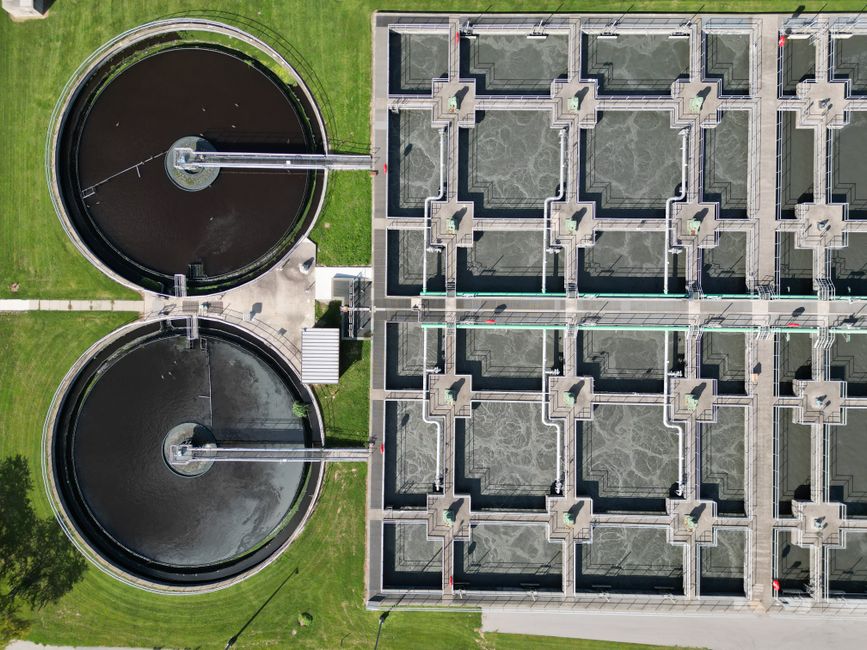 Slimme sensors voorspellen waterbehoefte tijdens zomerhitte.